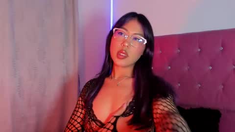 Snapshot of marianawlls chatting on 9, 9, 2025 mariana williams online show from 9, 9, 2025