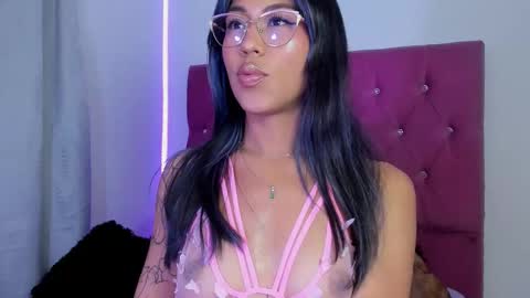 Snapshot of marianawlls chatting on 16, 9, 2025 mariana williams online show from 16, 9, 2025