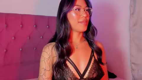 Snapshot of marianawlls chatting on 9, 10, 2025 mariana williams online show from 9, 10, 2025