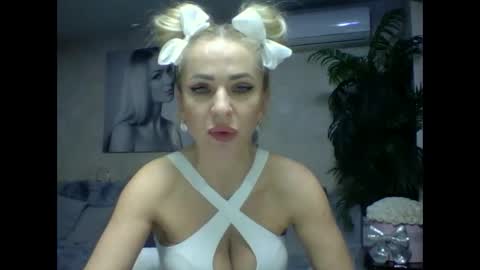 Snapshot of marianna1977 chatting on 11, 2, 2025 marianna1977 online show from 11, 2, 2025