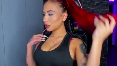 M A R I A N E online show from 25, 9, 2025