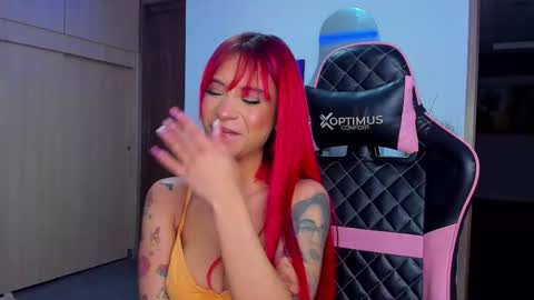 M A R I A N E online show from 2, 12, 2025