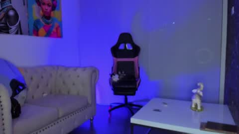 Snapshot of marianne__ chatting on 27, 7, 2026 M A R I A N E online show from 27, 7, 2026