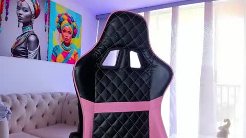 Snapshot of marianne__ chatting on 28, 7, 2026 M A R I A N E online show from 28, 7, 2026