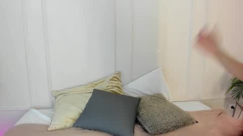 Maria Pettit online show from 19, 3, 2026