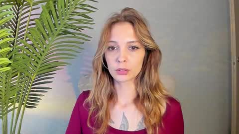 Snapshot of maribett chatting on 12, 9, 2025 Masha online show from 12, 9, 2025