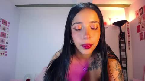 Nicolle online show from 24, 5, 2026