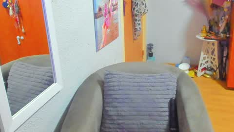 Marie   online show from 5, 2, 2025