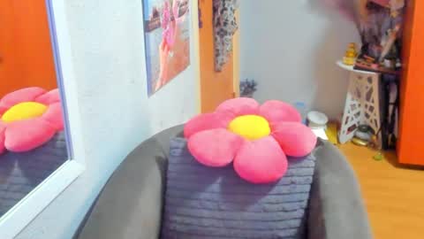 Marie   online show from 14, 2, 2025