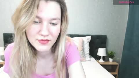mariel_brown online show from 24, 1, 2025