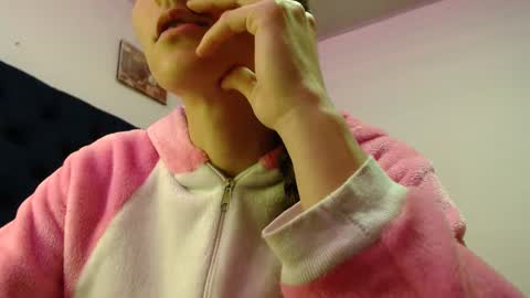 Mariie online show from 27, 2, 2025