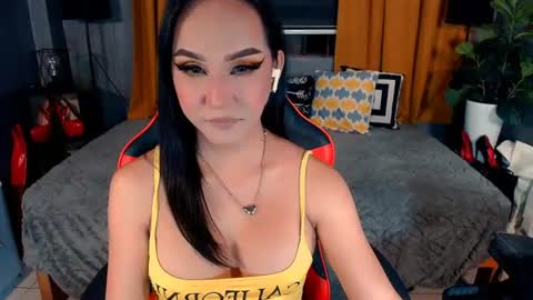 Snapshot of mariemanila chatting on 30, 6, 2026 mariemanila online show from 30, 6, 2026