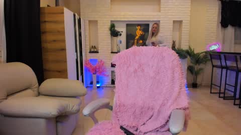 mariemlui online show from 5, 5, 2026
