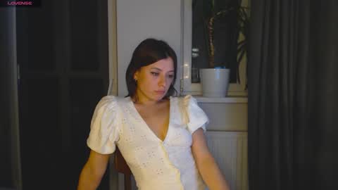 Snapshot of mariique chatting on 29, 11, 2025 Mari online show from 29, 11, 2025