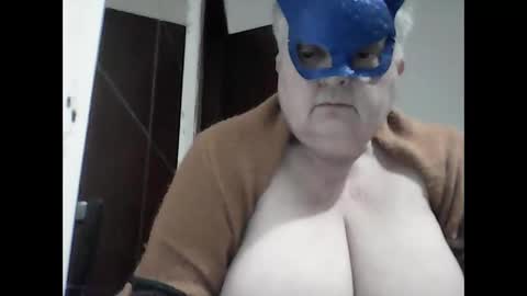 marilu64 online show from 7, 3, 2025