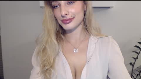 Snapshot of marilyndevilish chatting on 10, 12, 2024 MarilynDevilish online show from 10, 12, 2024