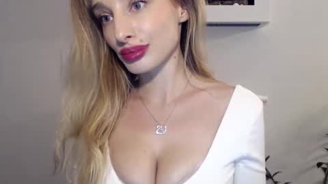 Snapshot of marilyndevilish chatting on 17, 1, 2025 MarilynDevilish online show from 17, 1, 2025