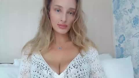 Snapshot of marilyndevilish chatting on 24, 10, 2025 MarilynDevilish online show from 24, 10, 2025