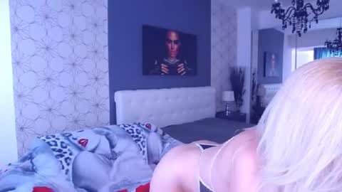 Mary Mais online show from 28, 6, 2026
