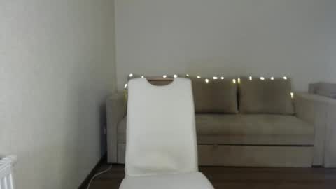 Marisha Arimova online show from 5, 1, 2025