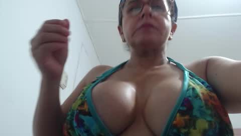 mariska_69 online show from 12, 2, 2026