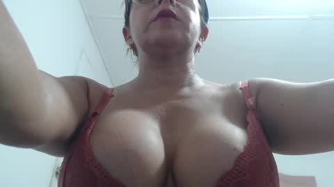 mariska_69 online show from 26, 2, 2026