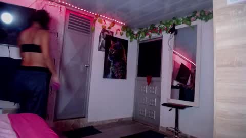 Maritza Ferrer -Samara Beltran online show from 19, 11, 2025