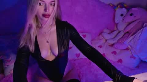 mariwell online show from 31, 7, 2026