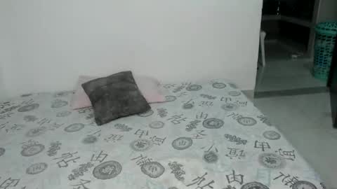 Conejita online show from 5, 3, 2026