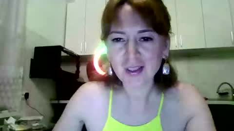 mariza_love359092 online show from 9, 2, 2026