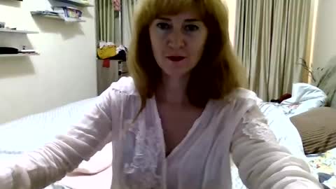Snapshot of marizafouset chatting on 18, 7, 2026 MarizaFouset online show from 18, 7, 2026
