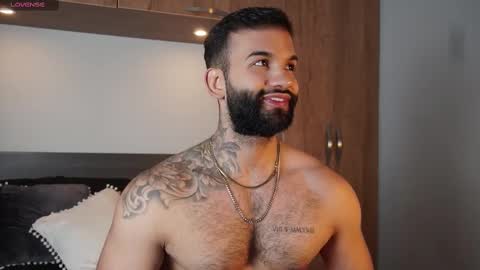 Mark online show from 18, 9, 2025