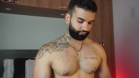 Mark online show from 3, 10, 2025