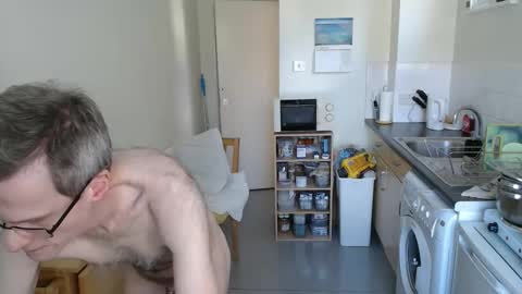 Snapshot of mark_islington chatting on 25, 9, 2025 mark_islington online show from 25, 9, 2025