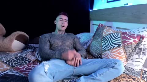 Snapshot of mark_kamper chatting on 14, 12, 2024  mark kamper  online show from 14, 12, 2024