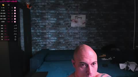 Mark online show from 31, 7, 2026
