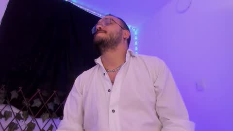 Mark  online show from 28, 10, 2025