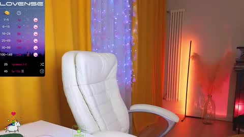 Alena online show from 15, 2, 2025