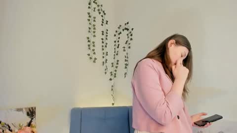 marniborth online show from 22, 2, 2026