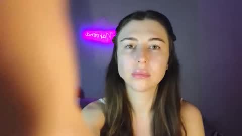 Snapshot of maroonaaa chatting on 2, 12, 2025 Mary online show from 2, 12, 2025