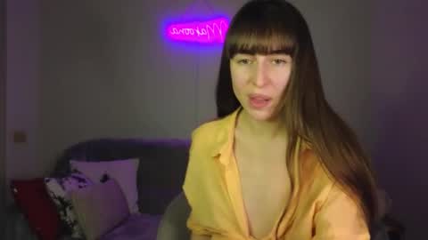 Snapshot of maroonaaa chatting on 18, 1, 2026 Mary online show from 18, 1, 2026