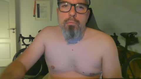 marriedcock1980 online show from 10, 12, 2024