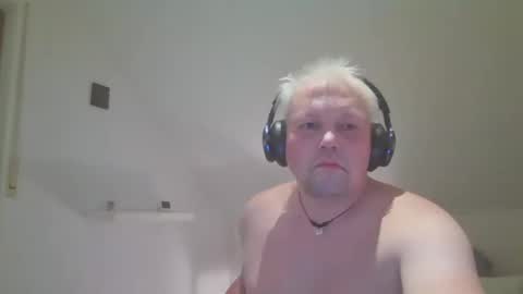 Snapshot of mars0481 chatting on 16, 11, 2025 mars0481 online show from 16, 11, 2025