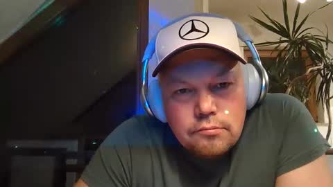 Snapshot of mars0481 chatting on 28, 11, 2025 mars0481 online show from 28, 11, 2025