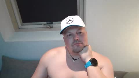 Snapshot of mars0481 chatting on 16, 12, 2025 mars0481 online show from 16, 12, 2025