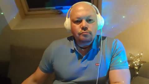 Snapshot of mars0481 chatting on 18, 12, 2025 mars0481 online show from 18, 12, 2025