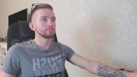 Snapshot of marselle_looker chatting on 24, 12, 2024 Marselle online show from 24, 12, 2024