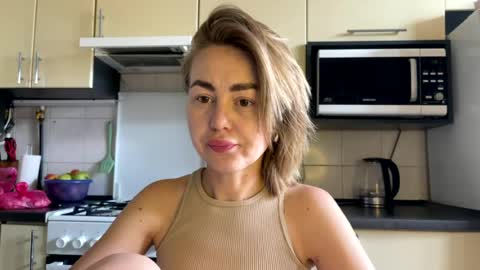 Marta online show from 5, 7, 2026