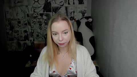 Snapshot of martha_cameron chatting on 1, 12, 2024 Martha Cameron online show from 1, 12, 2024