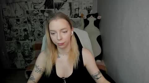 Snapshot of martha_cameron chatting on 3, 2, 2025 Martha Cameron online show from 3, 2, 2025